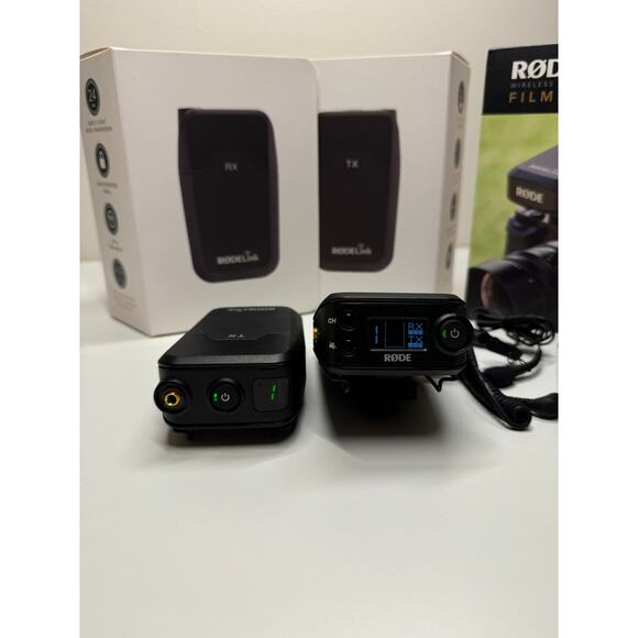 RODELink Filmmaker Kit Digital Camera-Mount Wireless Microphone - Picture 2 of 16